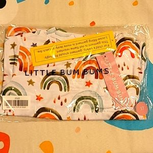 Little Bum Bums (Bums & Roses) 5t BNIP shorts set Lucky Charms